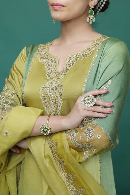 Sara Kalidar Kurta Set