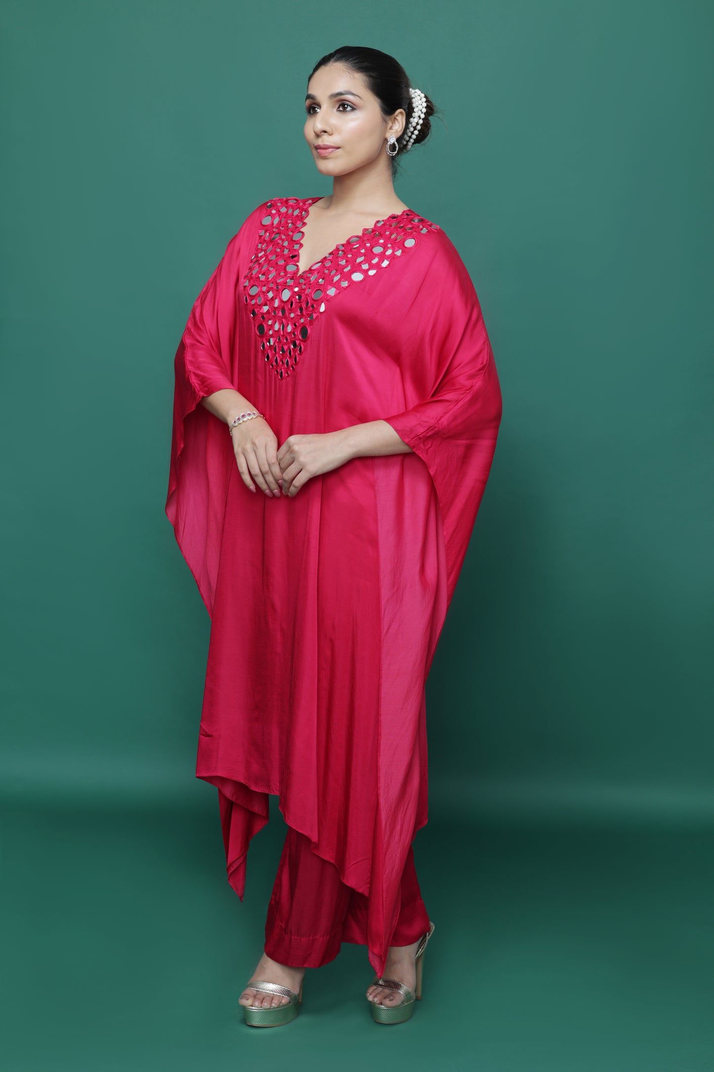 Nura Kaftan Set